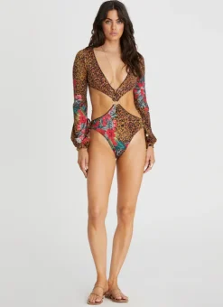 One Pieces^Aqua Blu Monaghan One Piece Poppy